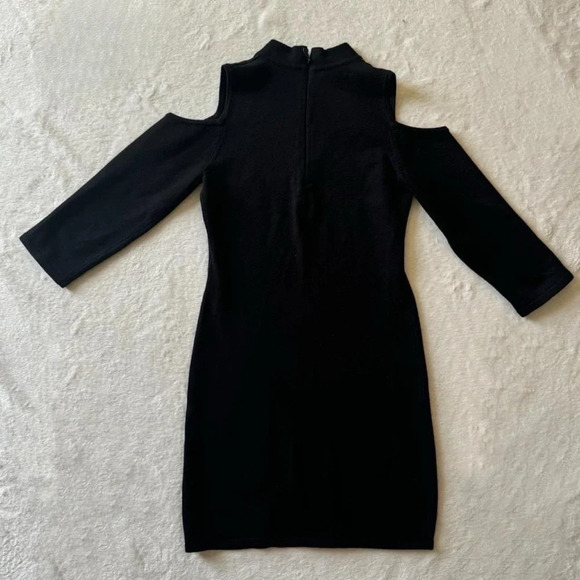 Y2K 2000s bebe Black Bodycon Turtleneck Mini Dress with Cold Shoulder - Picture 3 of 8